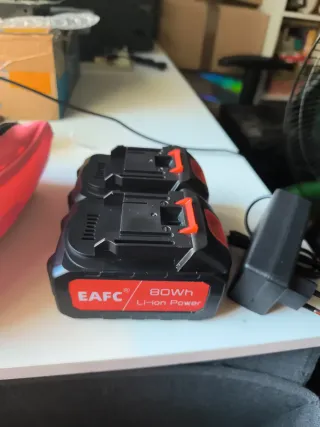 2 Baterías Litio 80Wh + Cargador