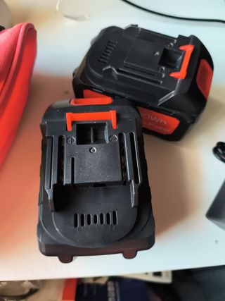 2 Baterías Litio 80Wh + Cargador