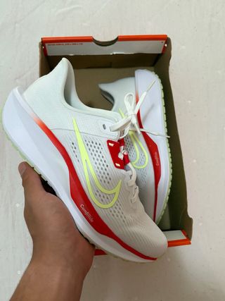 Zapatillas Nike Air Zoom Quest T.39