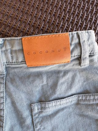 Bermudas Coconut