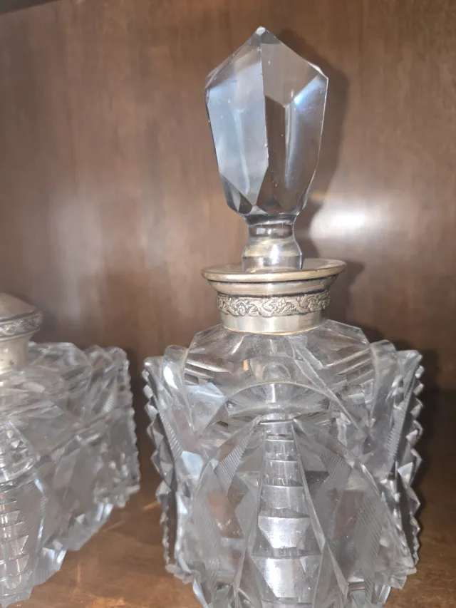 Juego tocador vidrio y plata, muy antiguo