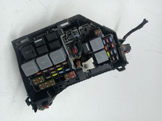 CAJA RELES / FUSIBLES LAND ROVER EVOQUE