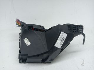 CAJA RELES / FUSIBLES LAND ROVER EVOQUE
