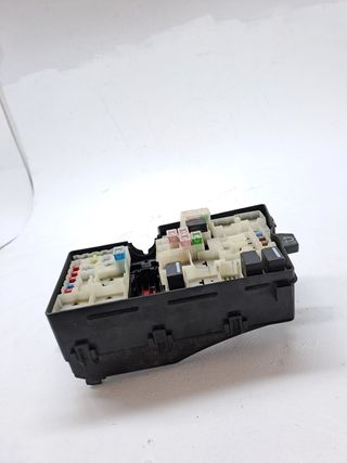 CAJA RELES / FUSIBLES FORD C-MAX (2)