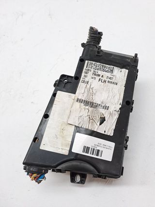 CAJA RELES / FUSIBLES FORD C-MAX (2)