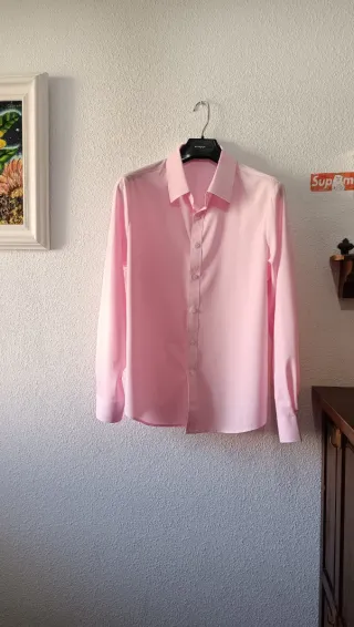Camisa rosa TALLA M/L NUEVA A ESTRENAR 