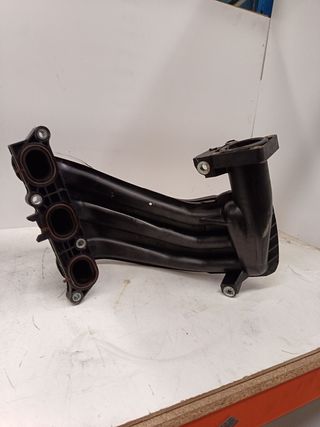 COLECTOR ADMISION NISSAN NOTE (2)