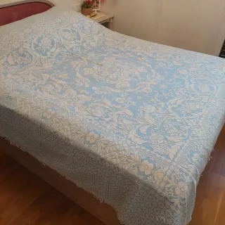 Colcha Piqué Cama 1.50 Azul y Blanco