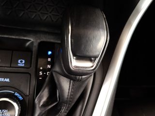 Toyota Rav4 Hybrid 4x4 Business