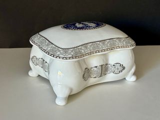 Joyero porcelana grande decorado