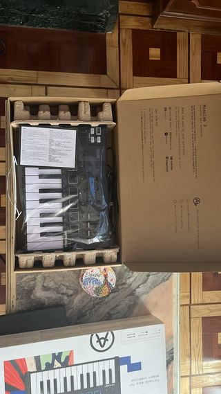 Arturia MiniLab 3 Teclado MIDI Universal