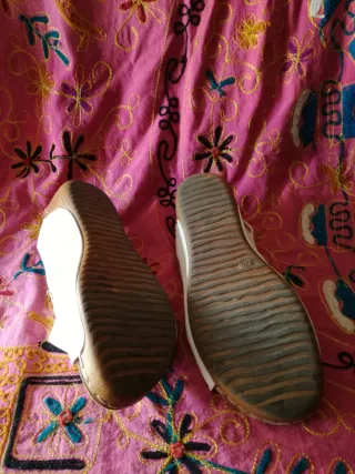 ZAPATOS 1 PARX3€/ SANDALIAS/1 PARX1,5€