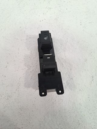 MANDO ELEVALUNAS TRASERO IZQUIERDO HYUNDAI TUCSON (5)