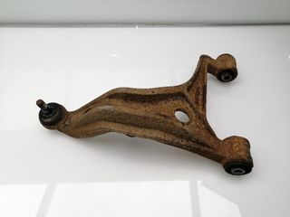 BRAZO SUSPENSION SUPERIOR TRASERO IZQUIERDO SUZUKI GRAND VIT (4)
