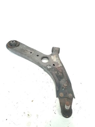 BRAZO SUSPENSION INFERIOR DELANTERO DERECHO KIA CEED (2)