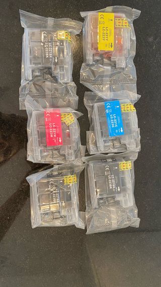 Cartuchos Tinta LC-221/LC-223