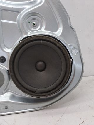 ELEVALUNAS DELANTERO DERECHO HYUNDAI IX20