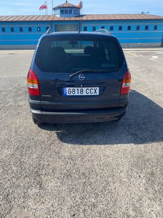 Opel Zafira 2003