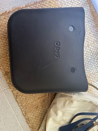 O Bag Mini Negra con Asas de Regalo