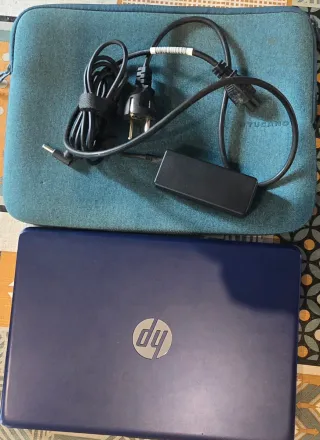 Portátil HP Azul + Funda de regalo