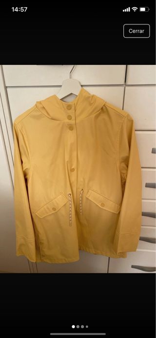 Gabardina Zara Amarilla