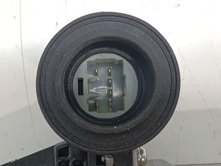 ELEVALUNAS TRASERO IZQUIERDO TOYOTA AURIS (2)