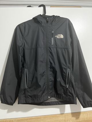 Cortavientos The North Face Negro