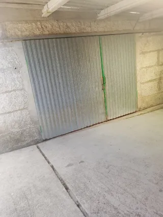 Portal de garaje metálica