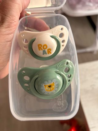 Set 4 ciucci Chicco/Nuk 2-6 mesi