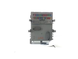 CAJA RELES / FUSIBLES RENAULT LAGUNA II (BG0) (2)