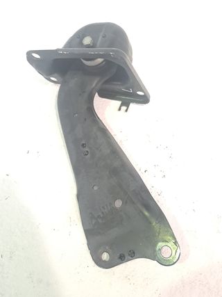 BRAZO SUSPENSION INFERIOR DELANTERO IZQUIERDO VOLKSWAGEN PAS (2)