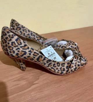 Zapatos tacón leopardo talla 36