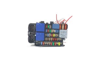 CAJA RELES / FUSIBLES RENAULT FLUENCE