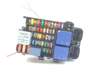 CAJA RELES / FUSIBLES RENAULT FLUENCE