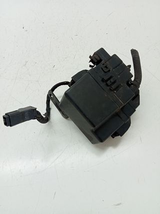 CAJA RELES / FUSIBLES KIA CEED (9)