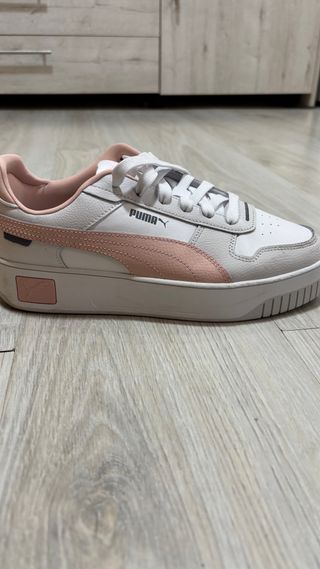 Zapatillas Puma con plataforma Talla 41 Nuevas