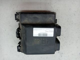 CAJA RELES / FUSIBLES FORD FOCUS (3)