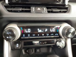 Toyota Rav4 Hybrid 4x4 Business