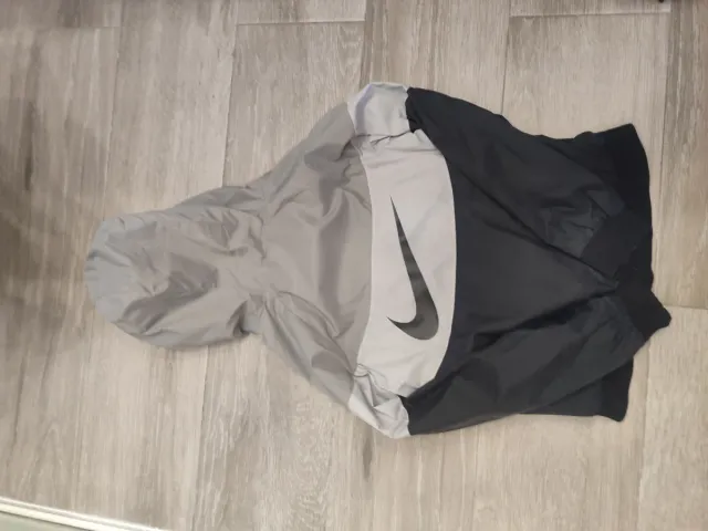 Sudadera Nike Air Cortavientos