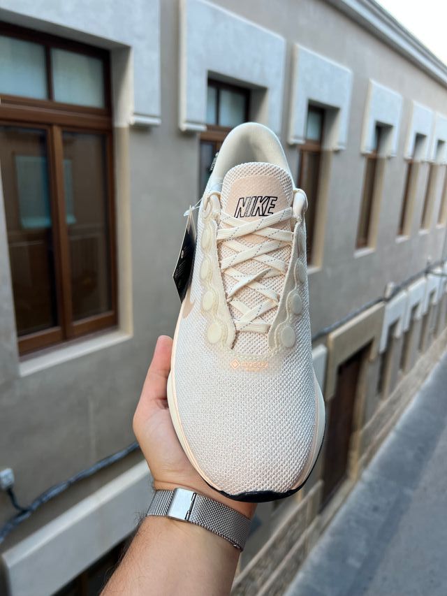 Nike Motiva GORE-TEX Talla 41