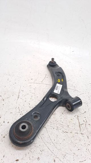 BRAZO SUSPENSION INFERIOR DELANTERO IZQUIERDO SUZUKI SWIFT I