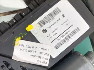 ELEVALUNAS TRASERO IZQUIERDO VOLKSWAGEN TOUAREG (7LA)