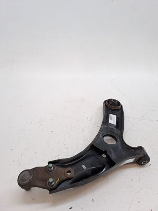 BRAZO SUSPENSION INFERIOR DELANTERO DERECHO HYUNDAI I30 (FD)