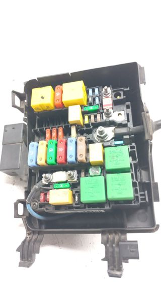 CAJA RELES / FUSIBLES PEUGEOT EXPERT TEPEE (2)