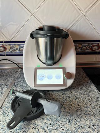 Thermomix TM6 con Varoma, poco uso