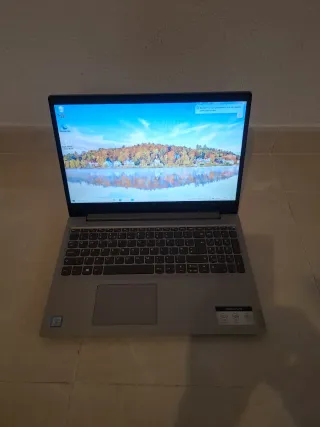 Portátil Lenovo Plata