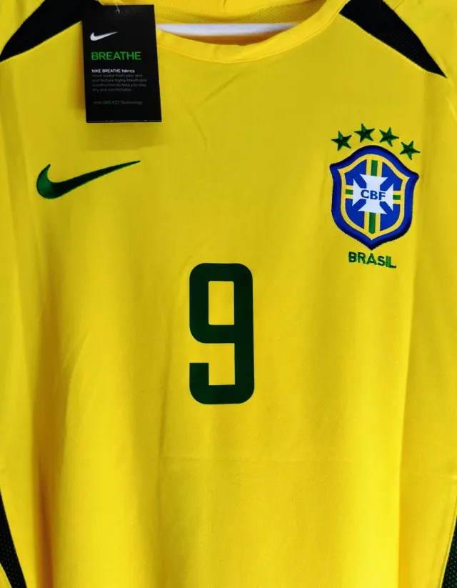Camiseta de Fútbol Brasil #9 Mundial 2002