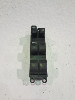 MANDO ELEVALUNAS DELANTERO IZQUIERDO NISSAN X-TRAIL (T30)