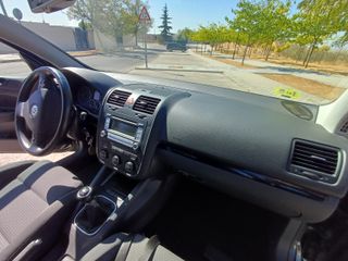 Volkswagen Golf 2008