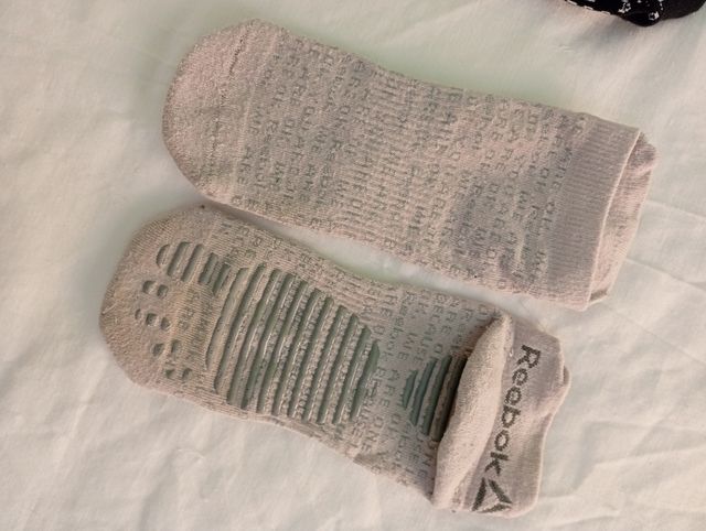 Calcetines tobilleros Reebok antideslizantes talla